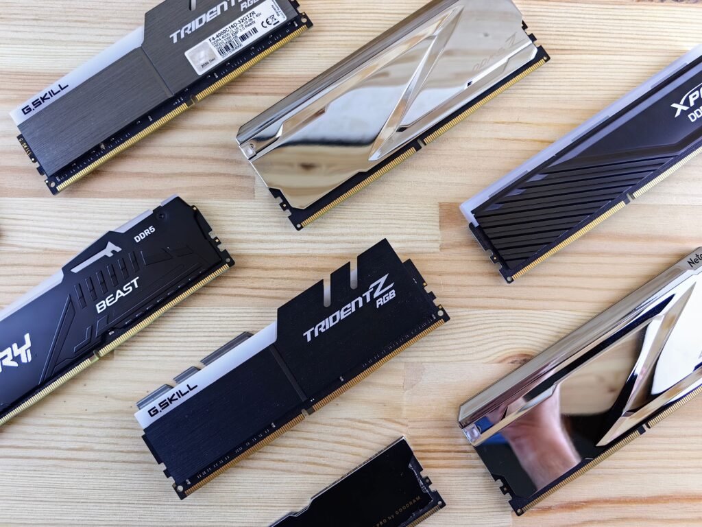 Alt: "HBM4 memory stack diagram showing 16-layer DRAM design"